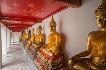 Wall Mural - Wat Pho in Bangkok