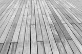 Fototapeta Desenie - terrasse bois en noir et blanc 