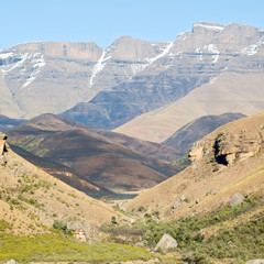 Wall Mural -   in south africa valley of desolation