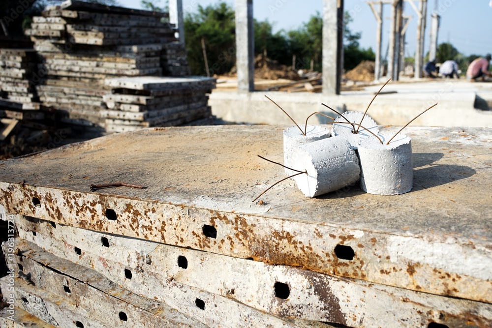 Small cement lump for spacing between the reinforcement steel and ...