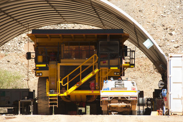 Mining Dump Truck Maintenance