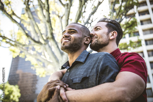 Homosexual couple dating Fototapet