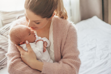 mom with newborn baby