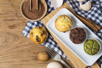 Poster - Muffin Cake on the table