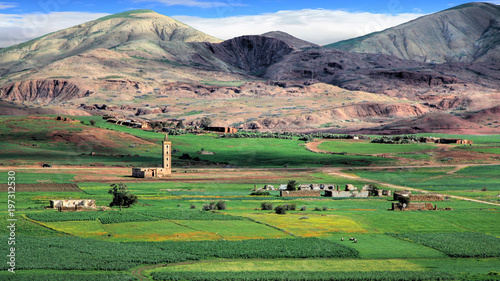 Cuadros en Lienzo Landscape in the plains of Fez in Morocco