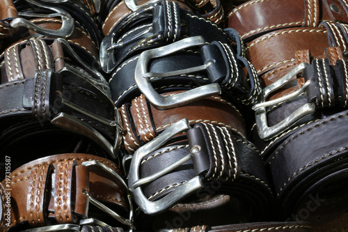 Fotografía belts of leather for sale in the italian store