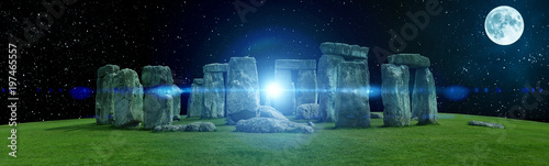 Plakat Magic Stonehenge z księżycem