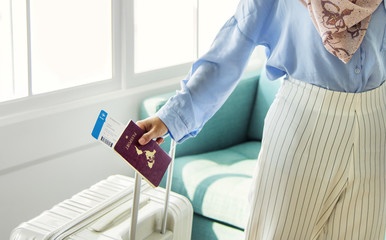 Poster - Islamic woman preparing to travel