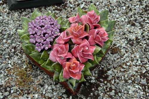 Fleurs En Céramique Pour Pierres Tombales Art Funéraire