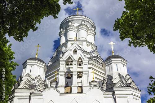Valokuva The facade of Orthodox Church of the Beheading of Saint John the Baptist in Diakovo, Kolomenskoye, Moscow, Russia