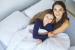 © Maksymiv Iurii - Happy mother and daughter lying in bed