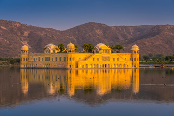 Wall Mural - Jal Mahal water palace in the middle of the Man Sagar Lake at Jaipur Rajasthan India.