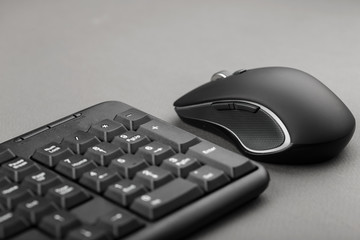 computer mouse near the keyboard