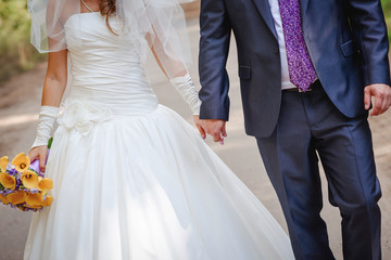 Canvas Print - wedding couple outdoors