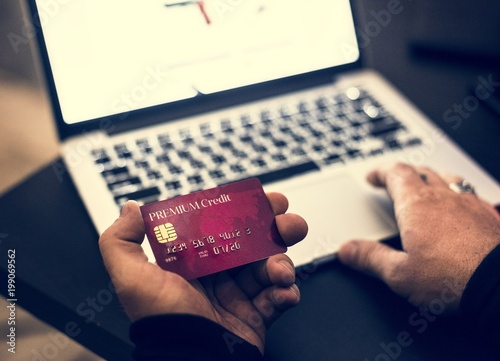 Fotografía Credit card fraud online
