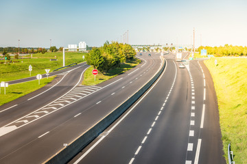 Miltilane highway with a toll payment point