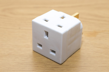 UK Multi plug adapter extension