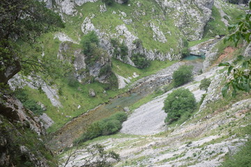 Rio cares en la ruta del cares asturias