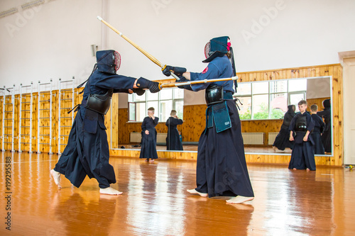 Dekoracja na wymiar  walka-ze-szkola-miecza-kendo