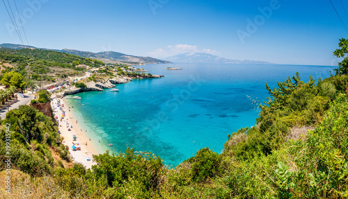 Fotografía Beautiful sunny view of one of the Zakynthos beaches, Greece