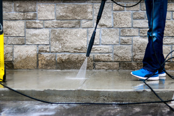 Sidewalk High Pressure Power Washing