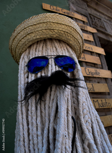 Lustige Mexikanische Figur Mit Bart Und Sonnenbrille Hut Sombrero Aus Besen Mop Mexiko Buy This Stock Photo And Explore Similar Images At Adobe Stock Adobe Stock