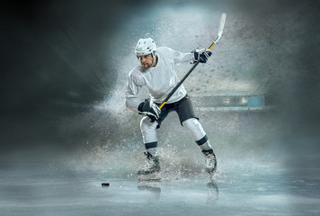 Wall Mural -  ice hockey Players in dynamic action 