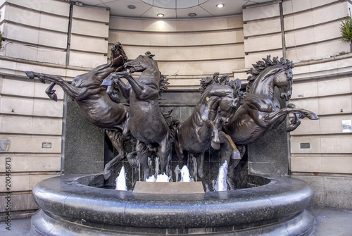 Cuadros en Lienzo London, UK, 30 October 2012: The Horses of Helios at Piccadilly Circus