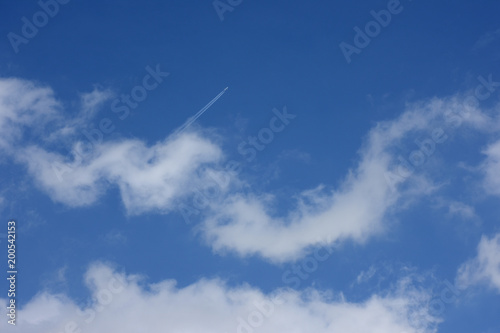 飛行機と青空と雲 空想 雲のモンスター くねくねとしたドラゴンなどのイメージ 体をくねらせる くねくね 突き進む 蛇行するなどのイメージ Adobe Stock でこのストック画像を購入して 類似の画像をさらに検索 Adobe Stock 飛行機と青空と雲 空想 雲のモンスター くねくねとしたドラゴンなどのイメージ 体をくねらせる くねくね 突き進む 蛇行するなどのイメージ Adobe Stock でこのストック画像を購入して 類似の画像をさらに検索 Adobe Stock