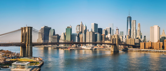 Wall Mural - Brooklyn bridge and Manhattan at sunny day, New York City