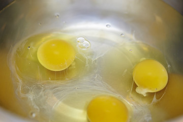 Wall Mural - Eggs in bowl 