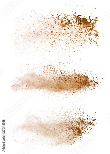 Fotografía Abstract colored brown powder explosion isolated on white background