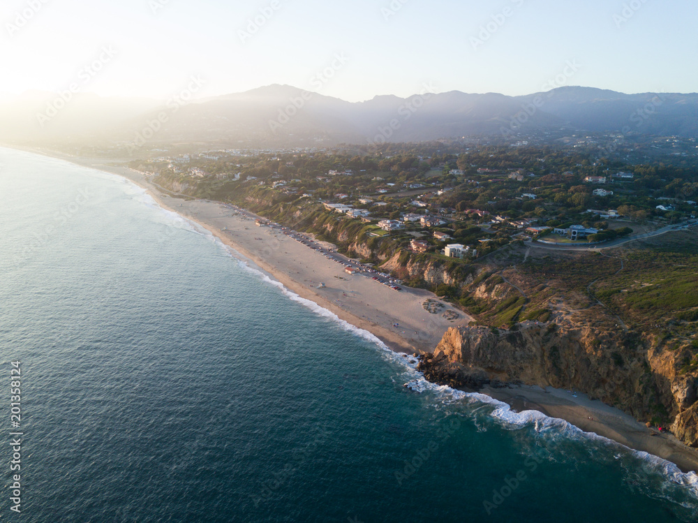 Malibu coast sunset aerial landscape scene - obrazy, fototapety, plakaty 