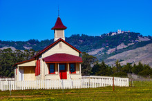 Historic San Simeon Village Schoolhouse - San Simeon, California, February 15, 2018:  Located Just Off Highway 1, And In The Shadow Of Hearst Castle, This Restored Schoolhouse  Standing Since 1903.