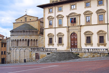 Wall Mural - The ancient palaces overlooking the Big Square in Arezzo - Tuscany - Italy 03