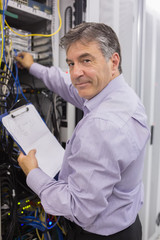 Aufkleber - Data center worker checking the servers