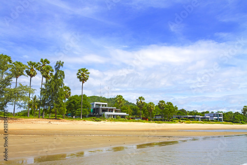 Zdjęcie XXL Plaża z naturą i spokojna w Tap Sakea