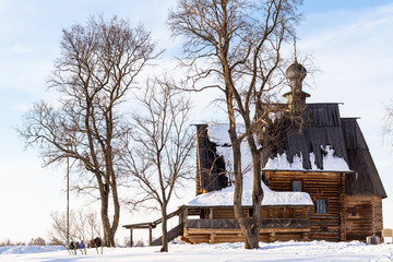 Sticker - wooden St Nicholas Church in Suzdal in winter