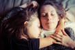 © Eléonore H - Tendresse mère fille