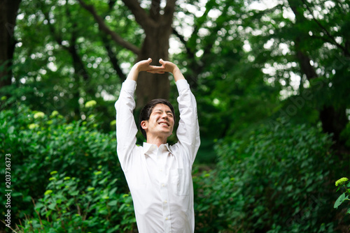 [最も共有された！ √] のびをする 220086伸びをする