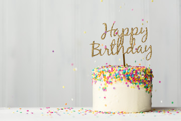 Canvas Print - Birthday cake with gold banner