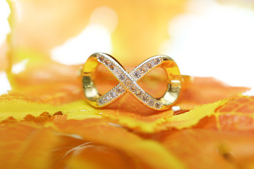 diamond ring infinity symbol