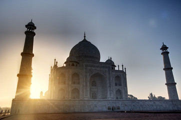 Wall Mural - Taj Mahal at the sunrise, Arga, India