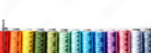 Fotografía Color sewing threads on white background, top view