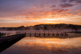 Fototapeta Dmuchawce - Sunrise on the lake