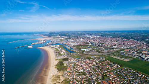 Vue Aerienne Du Port Et De La Ville De Calais Buy This Stock Photo And Explore Similar Images At Adobe Stock Adobe Stock