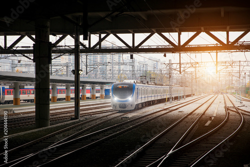 Fotomural Korea train on railway with skyline at Seoul, South Korea for transportation bac