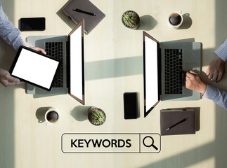 Poster - Keywords Research COMMUNICATION  research, on-page optimization, seo