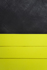 Aufkleber - Yellow wooden background amd dark wall texture