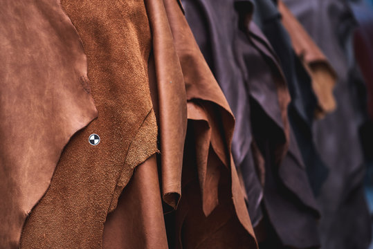 Production of leather furniture